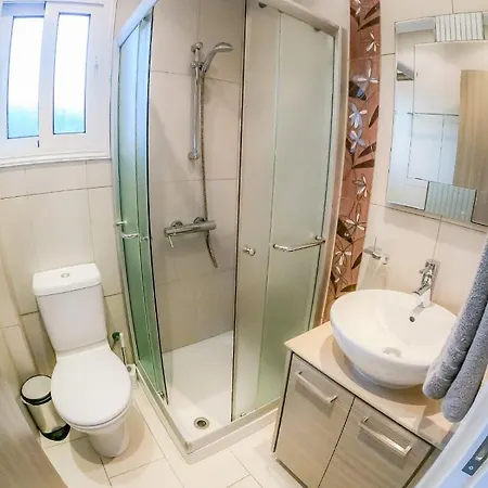 Alba, Luxury 4 Bdrm With Heated Pool Villa *