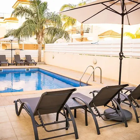 Alba, Luxury 4 Bdrm With Heated Pool Villa