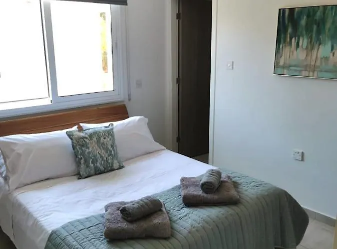 Alba, Luxury 4 Bdrm With Heated Pool Protaras