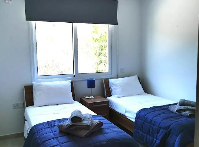 Alba, Luxury 4 Bdrm With Heated Pool Protaras