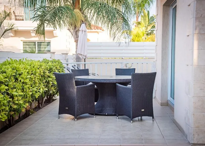 Alba, Luxury 4 Bdrm With Heated Pool Villa Protaras