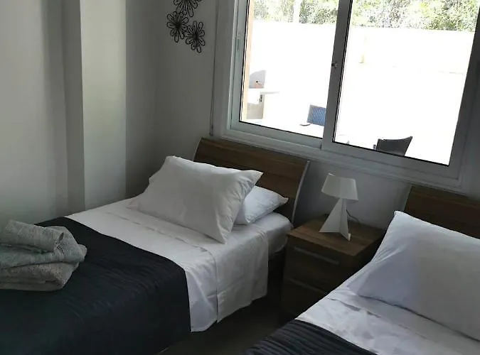 Alba, Luxury 4 Bdrm With Heated Pool Villa