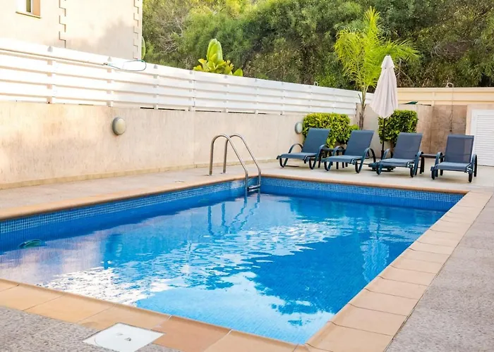 Alba, Luxury 4 Bdrm With Heated Pool *